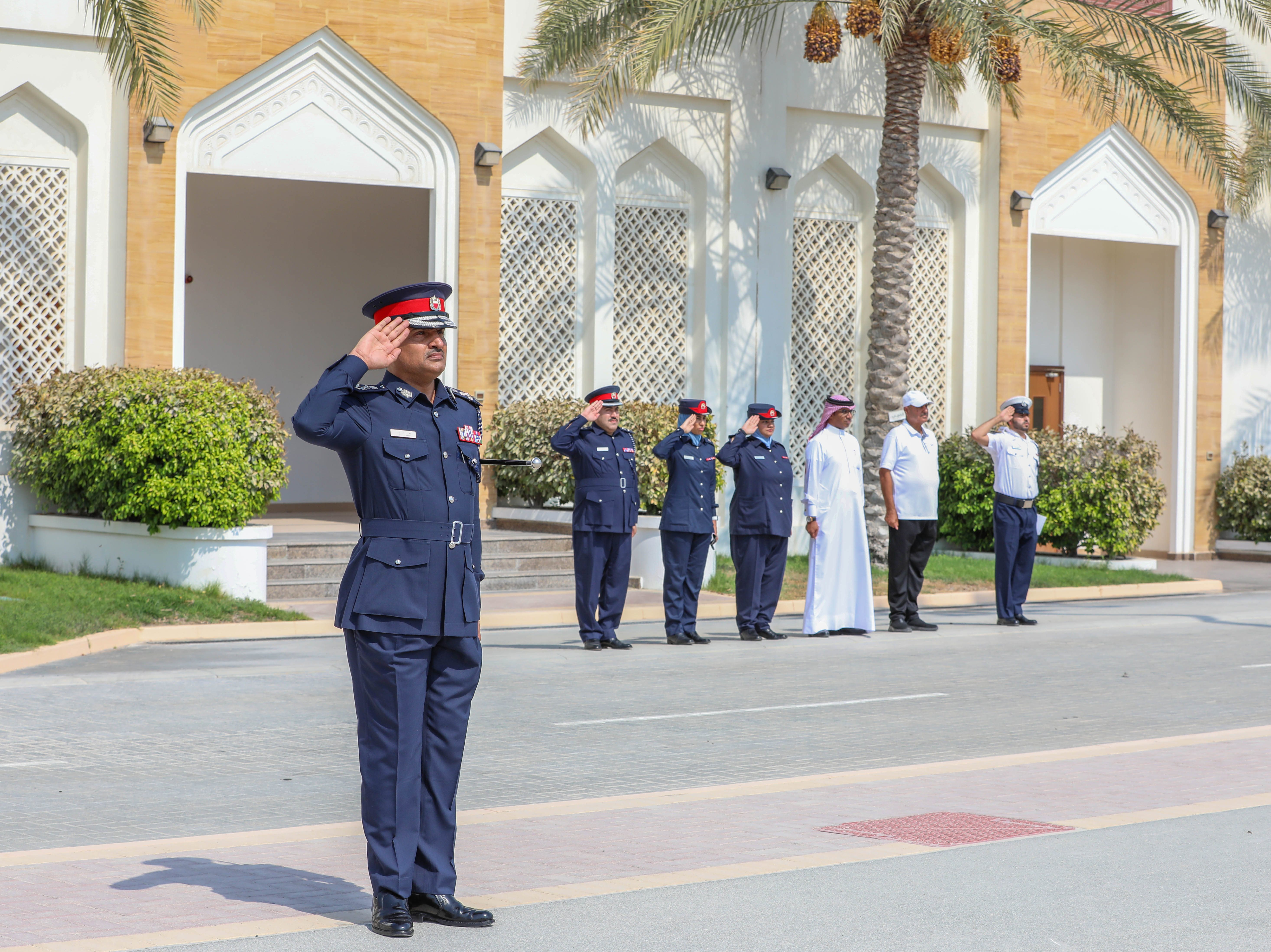 آمر الأكاديمية الملكية للشرطة يشهد انطلاق فعاليات المعسكر الصيفي 2023<